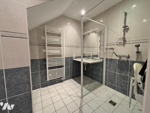 Maison dans le bourg de PLOEMEUR