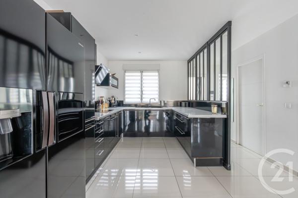 Maison à vendre  6 pièces - 102,56 m2 CHAMPIGNY SUR MARNE - 94
