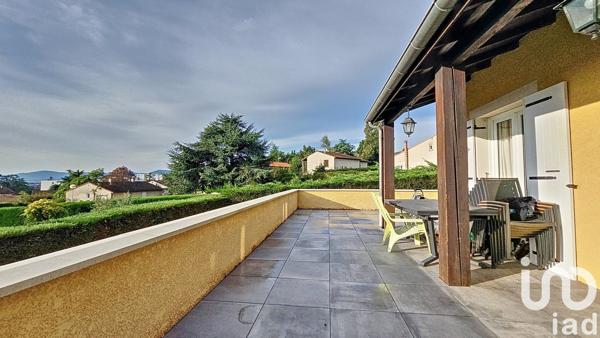 Maison traditionnelle 5 pièces de 125 m² à Annonay (07100)