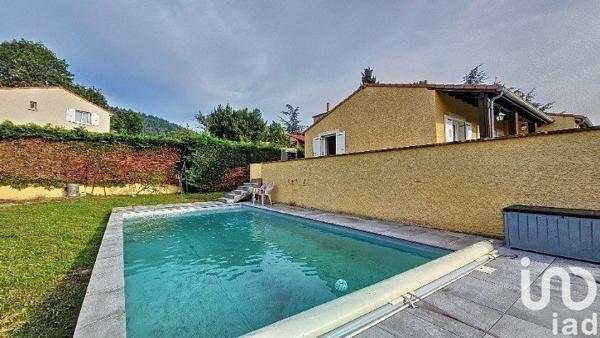 Maison traditionnelle 5 pièces de 125 m² à Annonay (07100)