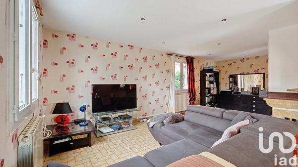 Maison traditionnelle 5 pièces de 125 m² à Annonay (07100)