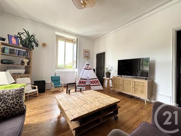 Appartement F4 à vendre  4 pièces - 135,06 m2 ST AFFRIQUE - 12