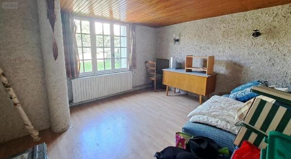 Maison à vendre à Montbrison dans la Loire (42600), ref : 090/438   
MONTBRISON - Centre ville