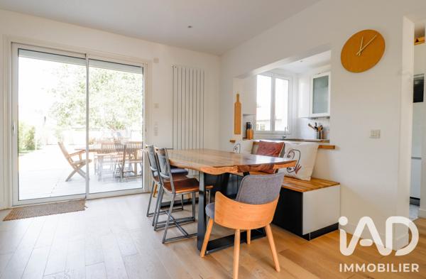 Location maison 7 pièces 150 m² Magny-les-Hameaux