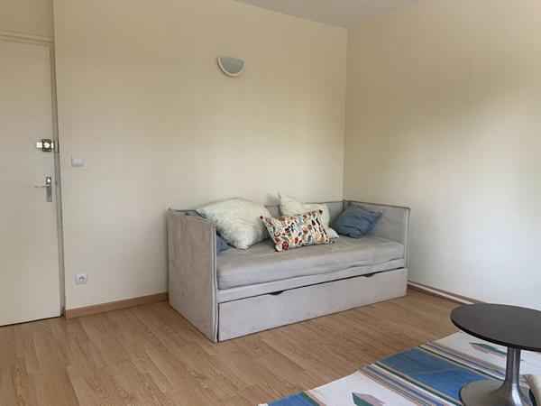 Location appartement Bordeaux : 550 € - AJP Immobilier Bordeaux Saint-Augustin