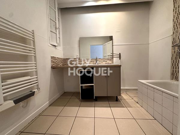 EXCLUSIVITE - A vendre à Perpignan (66000) Quartier Saint-Martin Appartement F5 - 100 m² - 1er étage - 2 terrasses et caves.