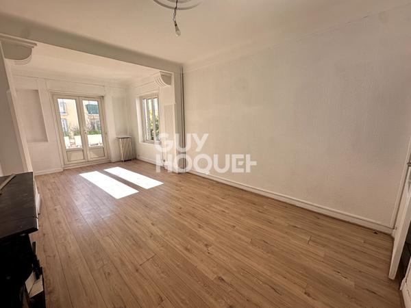 EXCLUSIVITE - A vendre à Perpignan (66000) Quartier Saint-Martin Appartement F5 - 100 m² - 1er étage - 2 terrasses et caves.