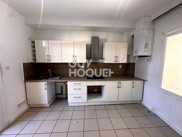 EXCLUSIVITE - A vendre à Perpignan (66000) Quartier Saint-Martin Appartement F5 - 100 m² - 1er étage - 2 terrasses et caves.