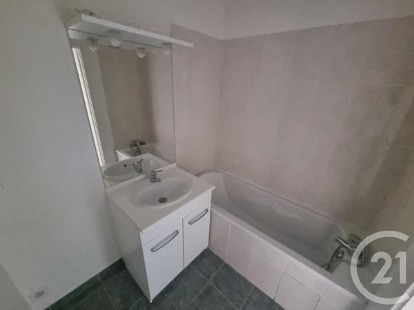 Appartement F3 à vendre  3 pièces - 65,69 m2 ST JEAN DE BRAYE - 45