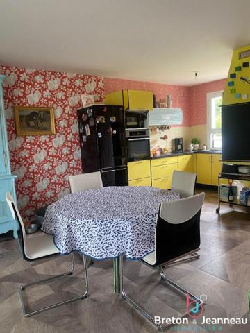 Maison avec accès de plain-pied secteur Mayenne