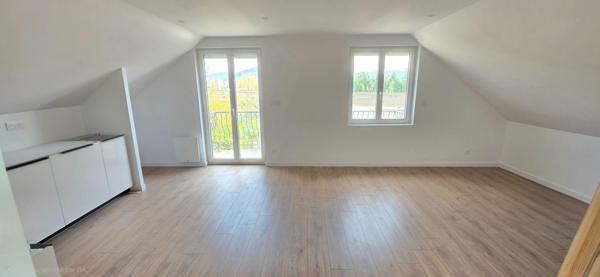 Appartement neuf dans maison