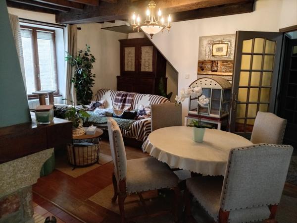 Belle maion de bourg rénovée