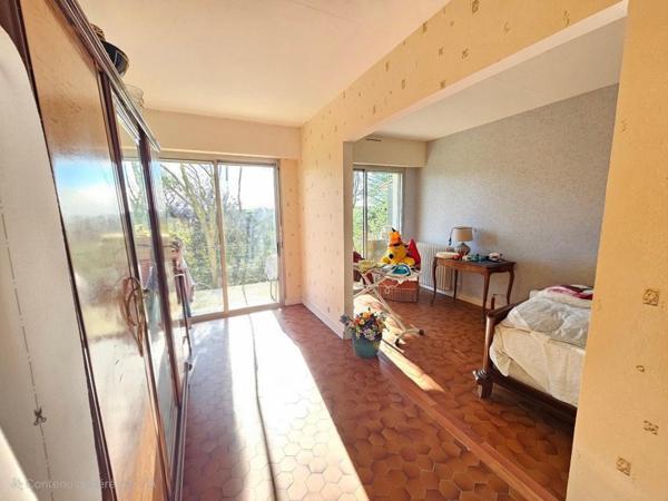 Maison à THOUARS, 79100 - 5 pièces 126m²