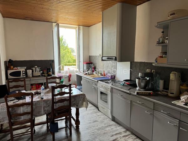 Immeuble mixte de 220 m²