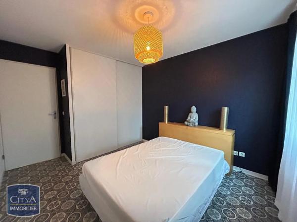 Appartement à louer 2 pièces 54.28m² Tarbes (65000)