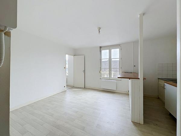 A LOUER T2 proche gare 30.48 m²