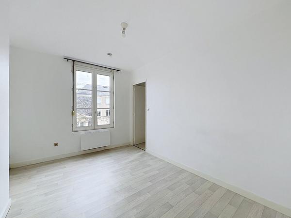 A LOUER T2 proche gare 30.48 m²