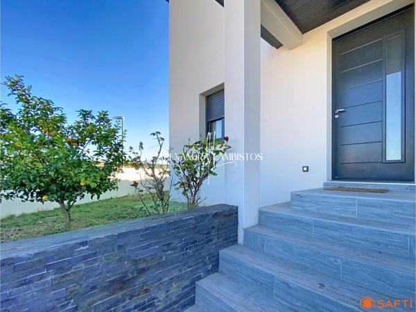 Villa récente - 4 pièces - 91m²