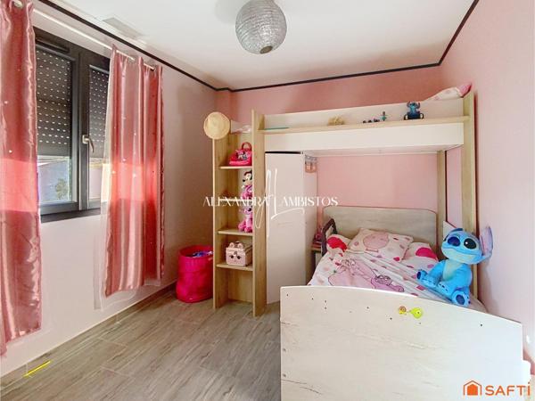 Villa récente - 4 pièces - 91m²