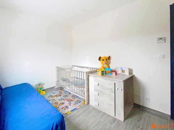 Villa récente - 4 pièces - 91m²