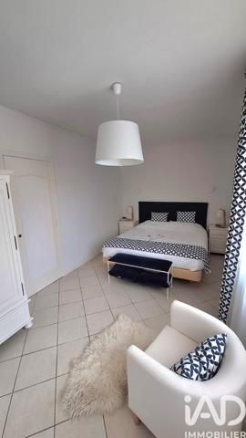 Maison à vendre 6 pièces 199 m² Saint-Quentin