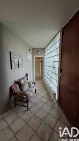 Maison à vendre 6 pièces 199 m² Saint-Quentin