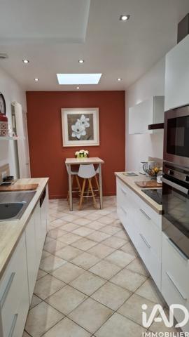 Maison à vendre 6 pièces 199 m² Saint-Quentin