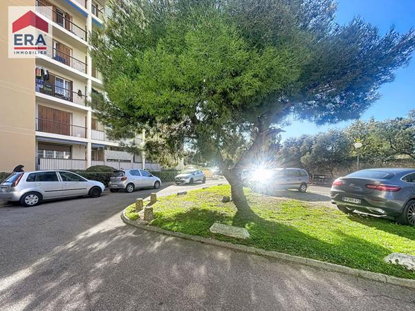 A VENDRE MARSEILLE 13014 SAINTE MARHE APPARTEMENT TYPE 4 AVEC BALCON .