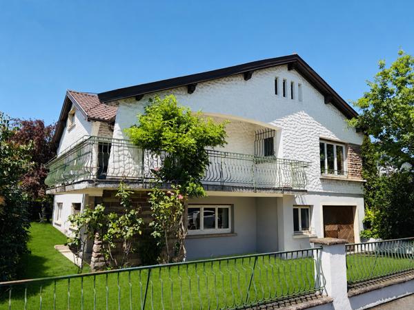 Lingolsheim – Grande maison familiale de 192 m² habitables, 7 chambres