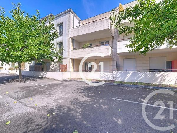 Appartement F3 à vendre  3 pièces - 58,50 m2 COGNAC - 16