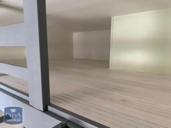 Appartement à louer 2 pièces 24.83m² Saint-Quentin (02100)