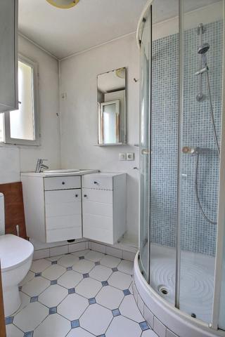 Parcelle de 320 m² : MAISON de 103 m² + 67 m² sous-sol + 16 m² dépendance