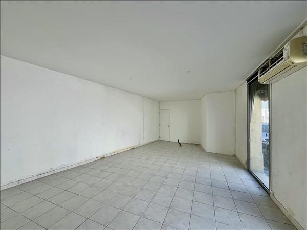 Local commercial à louer |  COUTRAS |  1 pièce | 35 m²