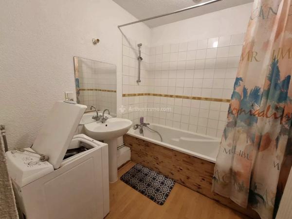 Vente Immeuble 5 pièces 237 m2 à Neufchâteau