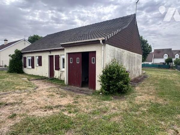 Maison de plain-pied - SAINT-AMAND-LONGPRE