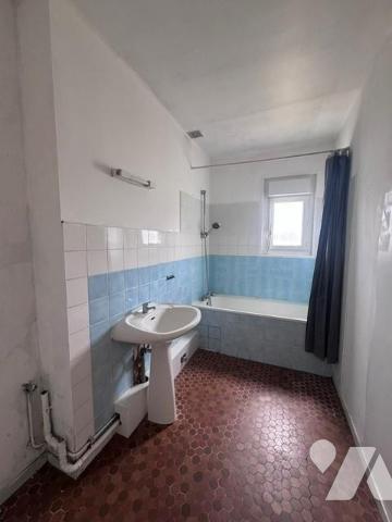 Maison de plain-pied - SAINT-AMAND-LONGPRE