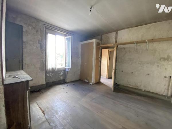  MAISON À FORT POTENTIEL AVEC JARDIN DE 620m² – PROCHE GARE DE MONTARGIS  