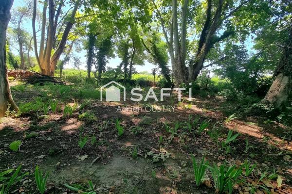 À vendre : Terrain rare avec mazet cadastré – Hérault