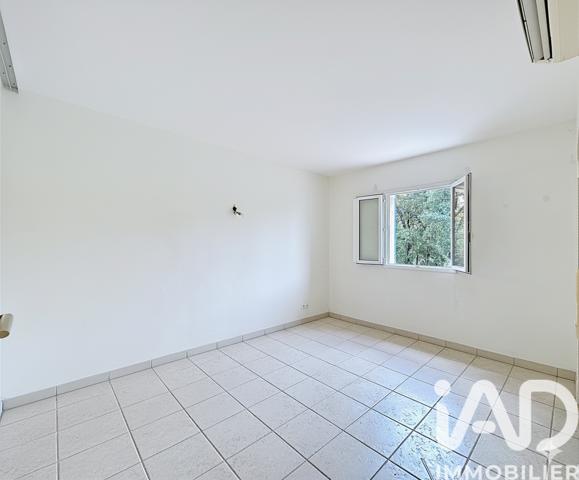 Location maison 6 pièces 186 m² Montauroux