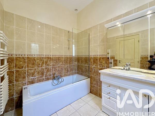 Location maison 6 pièces 186 m² Montauroux