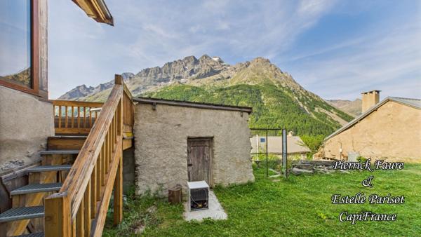 Magnifique maison de village Les Cours (05)