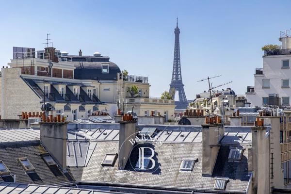 Paris 8ème, Appartement 2 Chambres -  126 m² à vendre