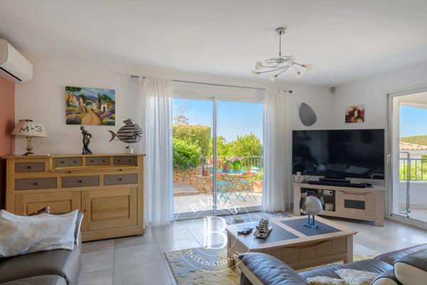Bandol, Villa 6 Chambres -  277 m² à vendre