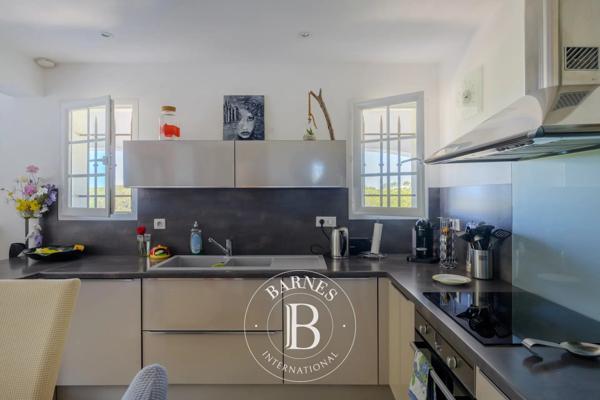 Bandol, Villa 6 Chambres -  277 m² à vendre