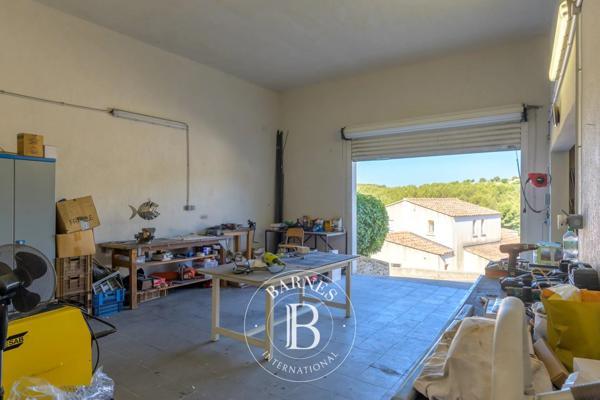 Bandol, Villa 6 Chambres -  277 m² à vendre
