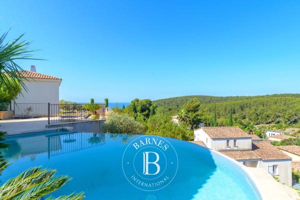 Bandol, Villa 6 Chambres -  277 m² à vendre