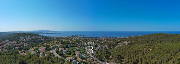 Bandol, Villa 6 Chambres -  277 m² à vendre