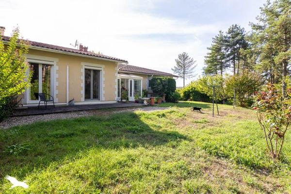 Maison à vendre |  Pont-du-Casse |  6 pièces | 210 m²