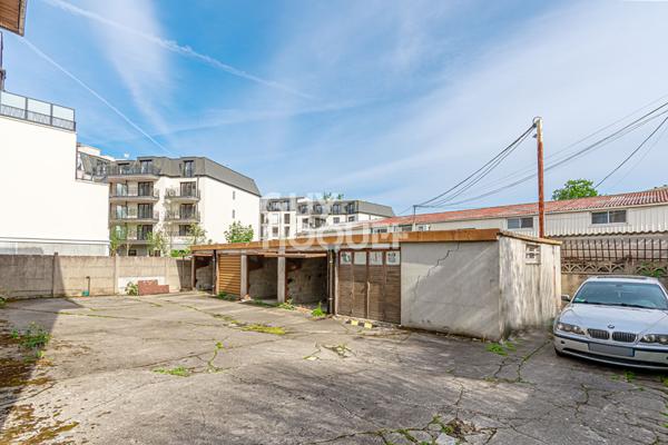 IMMEUBLE CENTRE VILLE