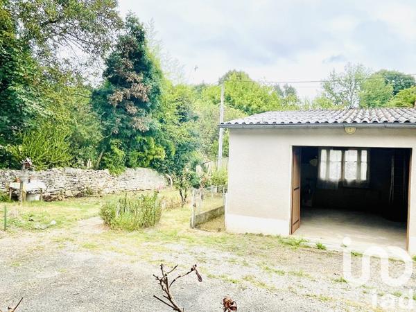 Maison de village 3 pièces de 87 m² à Ruffec (36300)